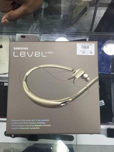 Samsung level u pro1